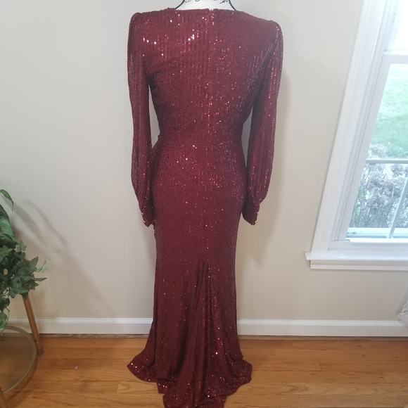 FAERIESTY Sequin Maxi Dress Burgundy Size S. Elegant Burgundy Sequin Gown - Picture 8 of 16